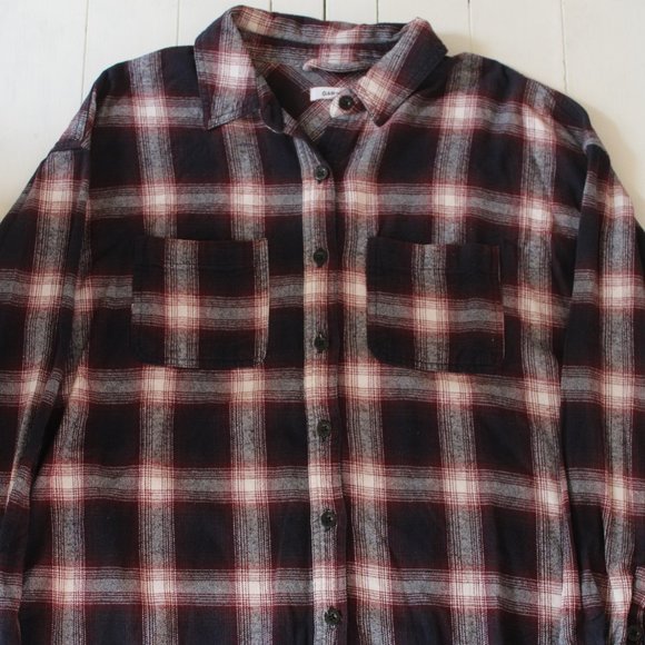 Boyfriend Flannel Plaid Button Down (Navy, Burgundy, White) - Picture 2 of 6
